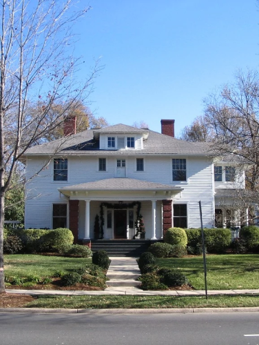 A historic property in Plaza-Midwood