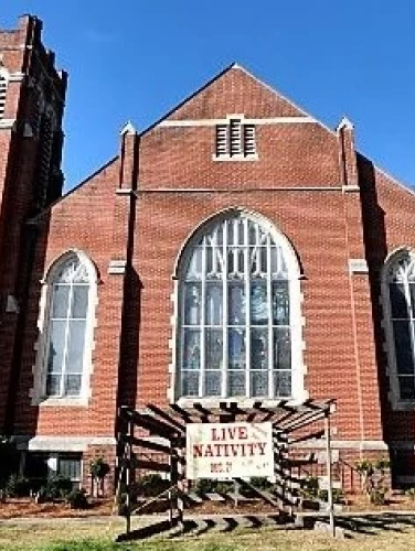 Exterior view of the Hawthorne Lane UM Church