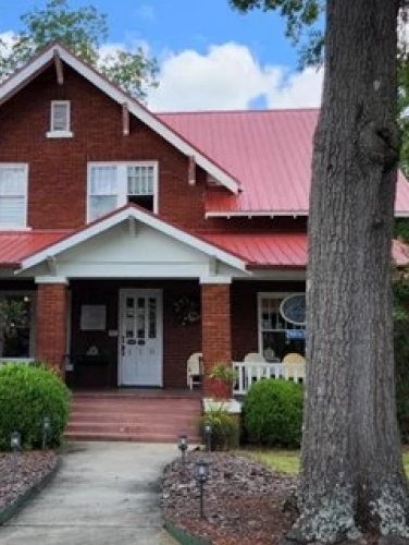 Exterior view of the Barnum A Sustare House