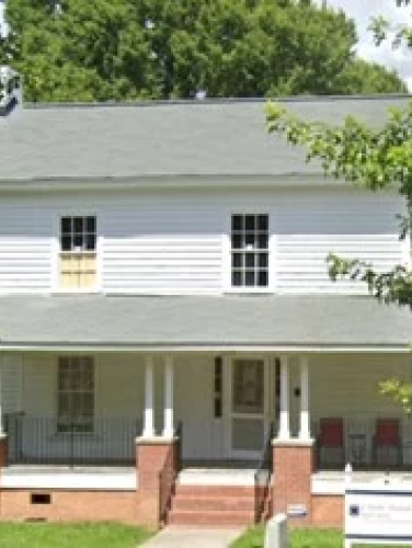Exterior view of theMcEwen-Moore Farmhouse