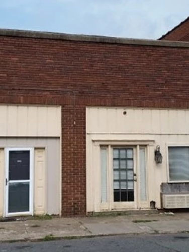 Exterior view of Walters Barber Shop